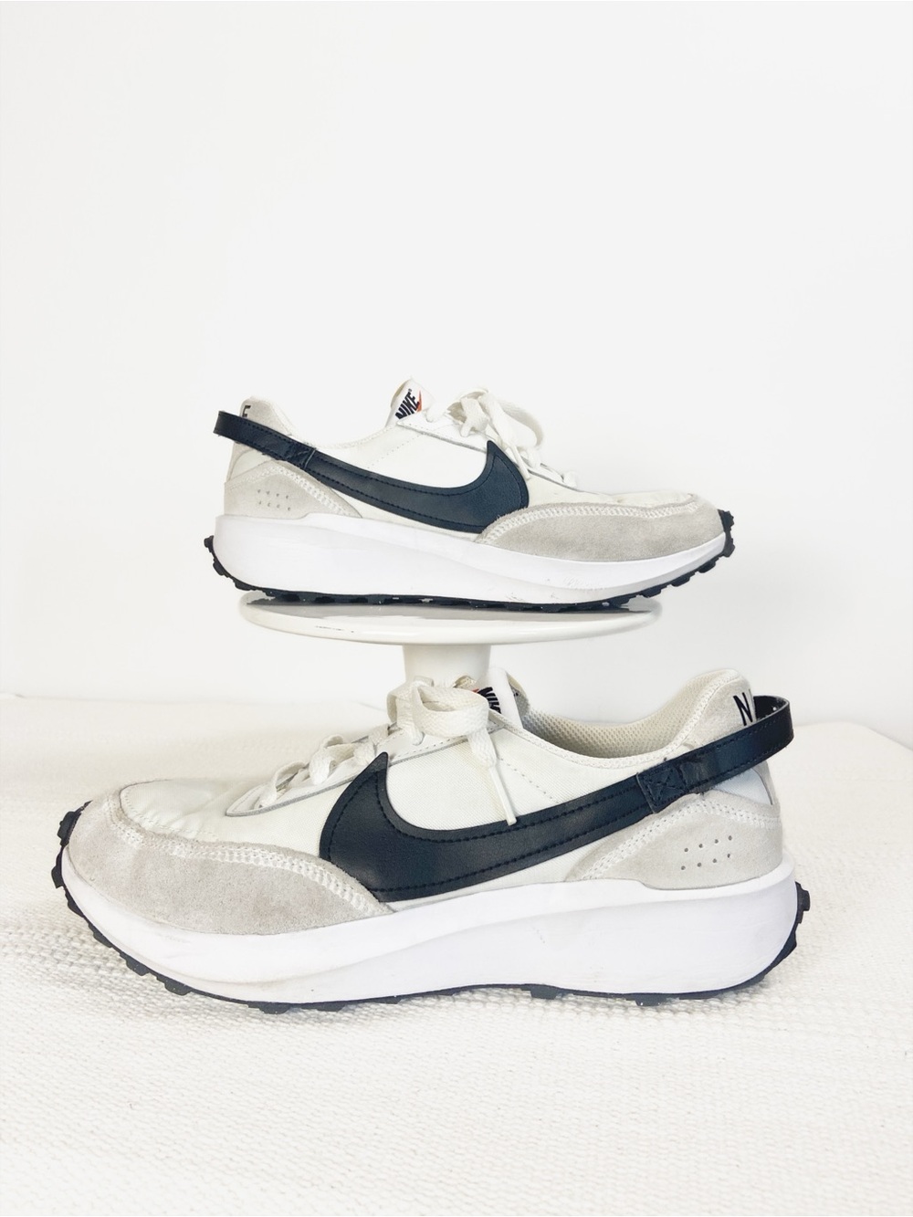 Nike Waffle Debut Casual Sneakers Sand drift Black Sneakers Womens size 7.5